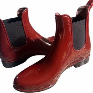 NINE WEST FASHION RAIN BOOT